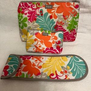 Thirty one Island damask thermal pouches